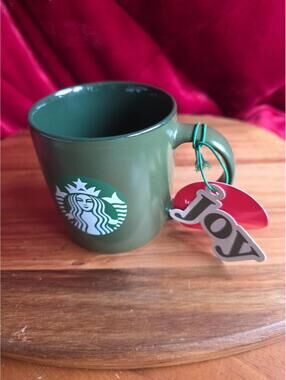 Starbucks 2025 Green 11 OZ. Mug New With Tags